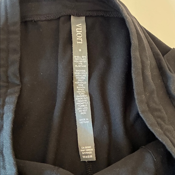 VUORI Women Medium Black Halo Essential Wideleg Track Pants Drawcord Waist - Picture 13 of 14